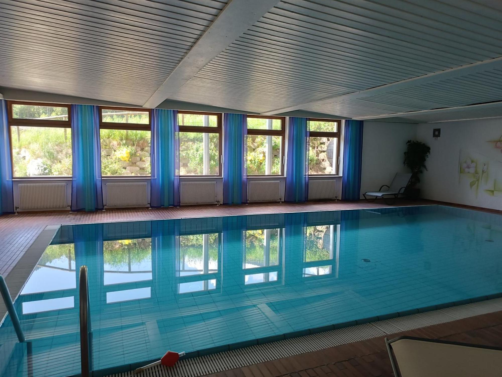 Sporthotel Rasen Rasùn di Sotto Екстериор снимка