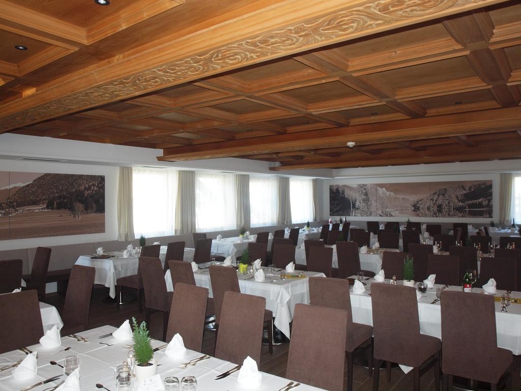Sporthotel Rasen Rasùn di Sotto Екстериор снимка